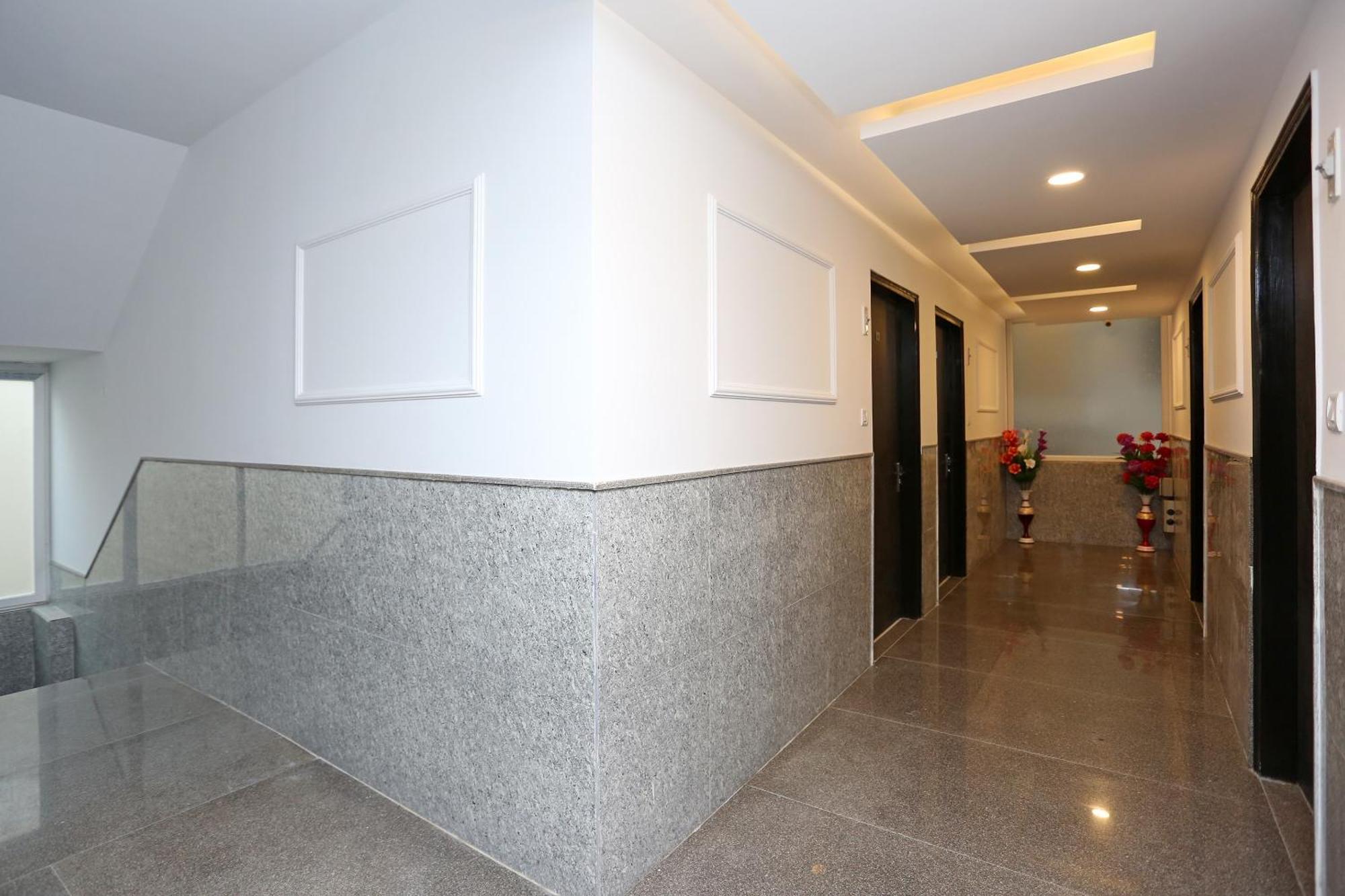 ניו דלהי Hotel O M Suites מראה חיצוני תמונה