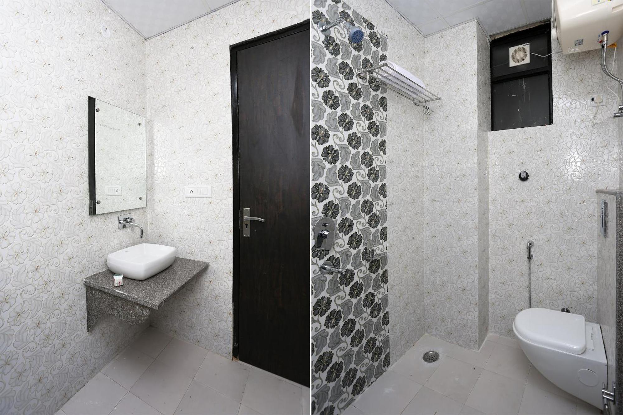 ניו דלהי Hotel O M Suites מראה חיצוני תמונה